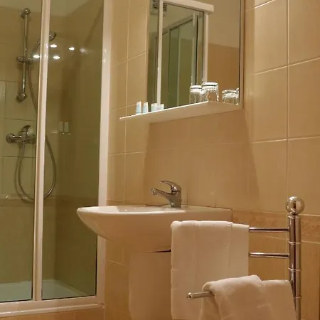 Hotel Grand 3*
