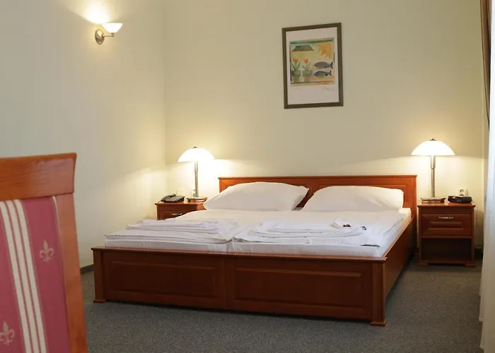 Hotell Grand 3*