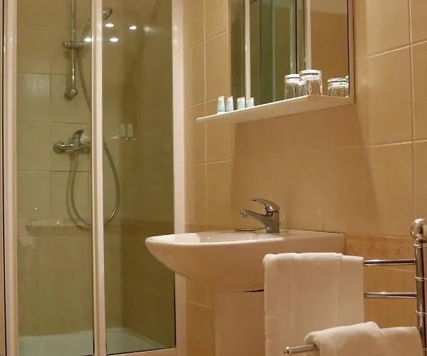 Grand Hotell 3*
